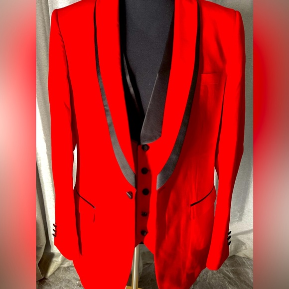 BRYAN MICHAELS SLIM FIT 3-PC TUXEDO, RED and BLACK